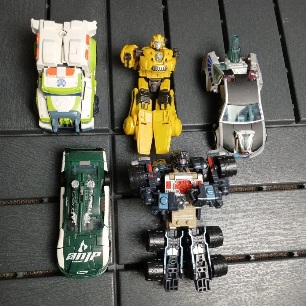 ASSORTED LOT OF 5 VTG + MODERN TRANSFORMERS VEHICLES FIGURES INCOMPLETE/COMPLETE